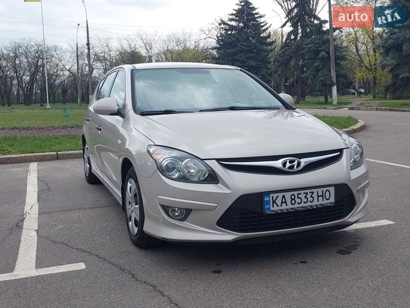 Хэтчбек Hyundai i30 2010 в Николаеве