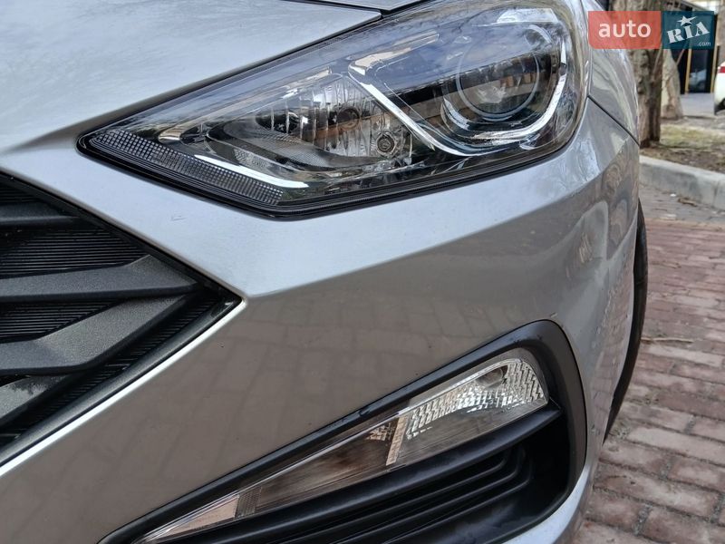 Хэтчбек Hyundai i30 2023 в Днепре фото 7 Хэтчбек Hyundai i30 2023 в Днепре