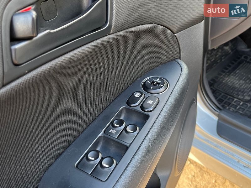 Универсал Hyundai i30 2011 в Подольске