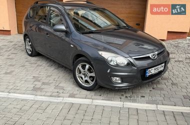Универсал Hyundai i30 2009 в Львове