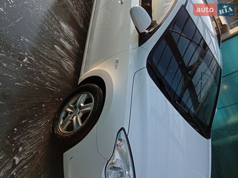 Універсал Hyundai i30 2008 в Києві