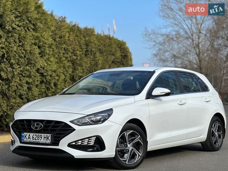 Hyundai i30 2021