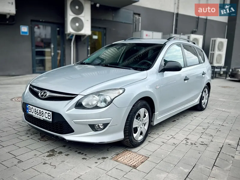 Hyundai i30