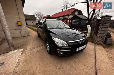 Хэтчбек Hyundai i30 2009 в Бучаче