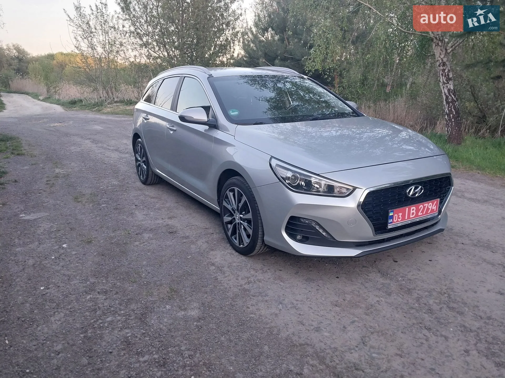2019 Hyundai i30 - фото 1