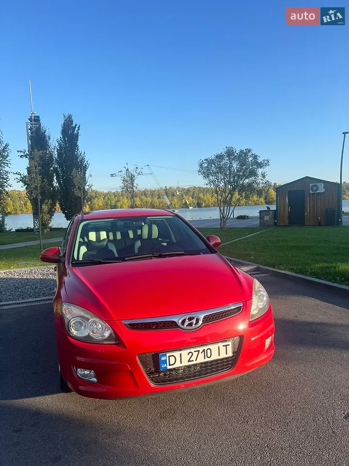 2010 Hyundai i30 - мініатюра 12