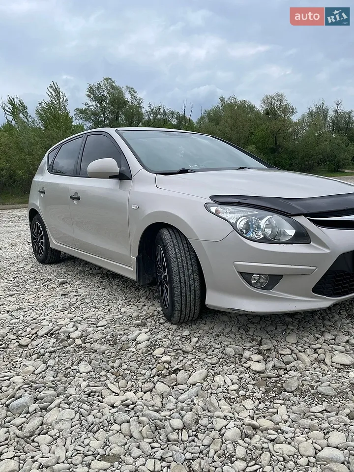 2011 Hyundai i30 - мініатюра 15