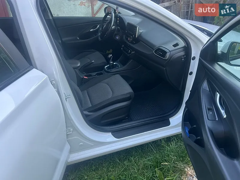 Hyundai i30 2019 VIN TMAH281AALJ054742 фото оголошення 11 з 44