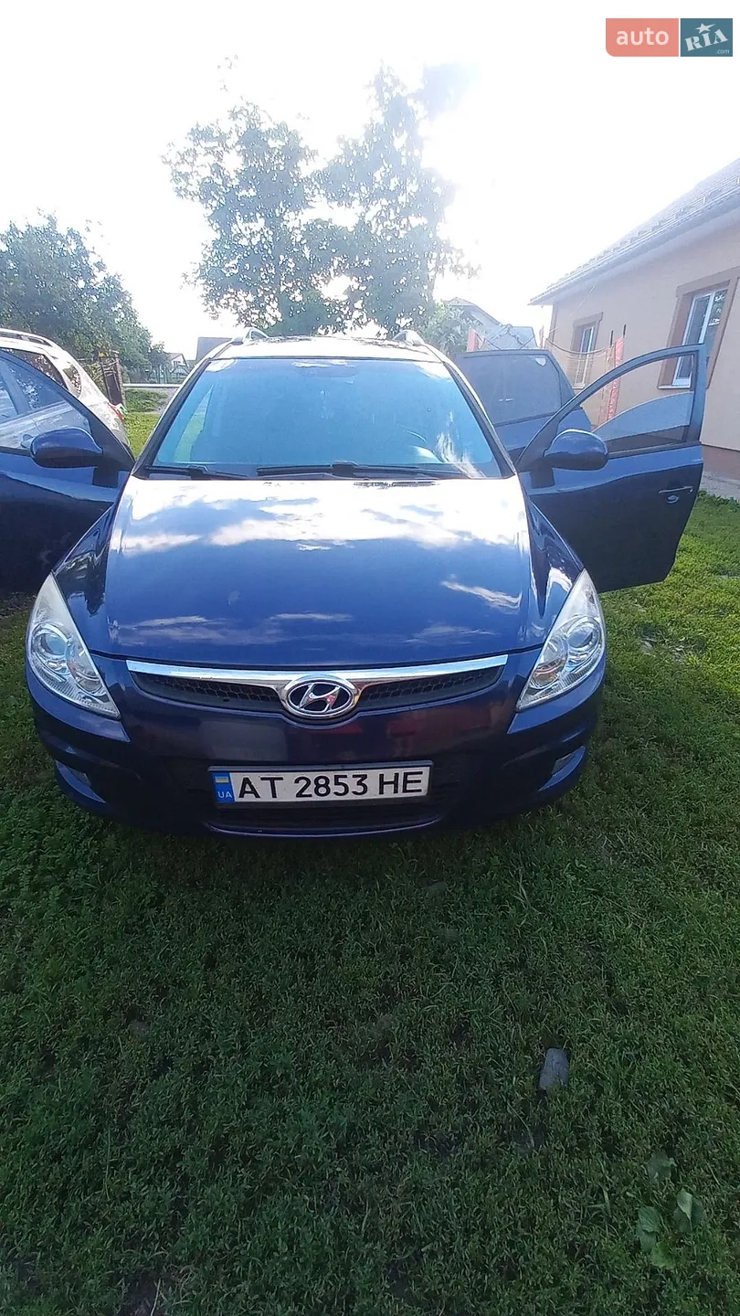 2010 Hyundai i30 - фото 1
