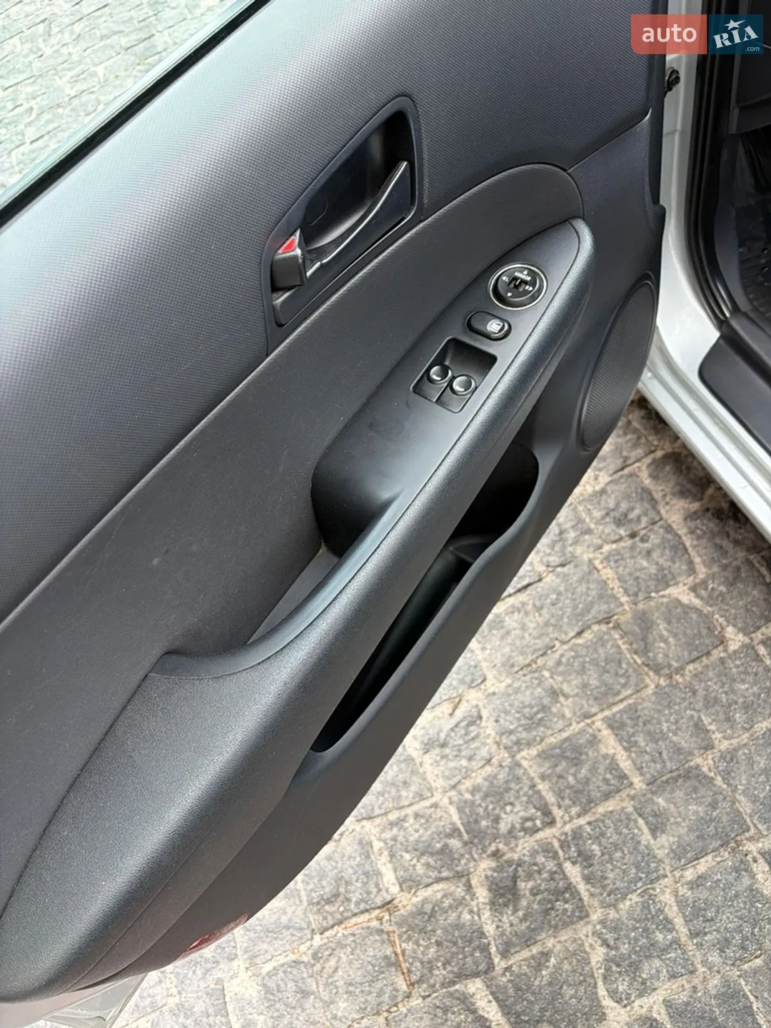 2010 Hyundai i30 - мініатюра 13