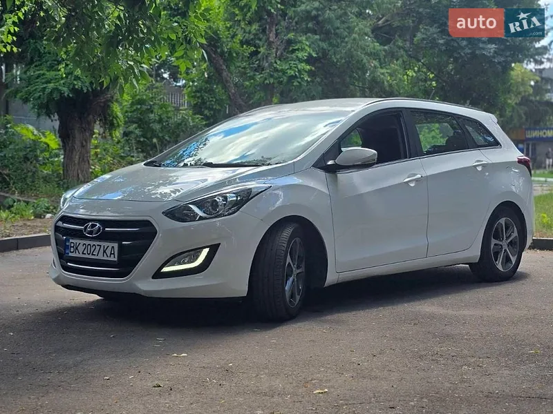 Hyundai i30 2015