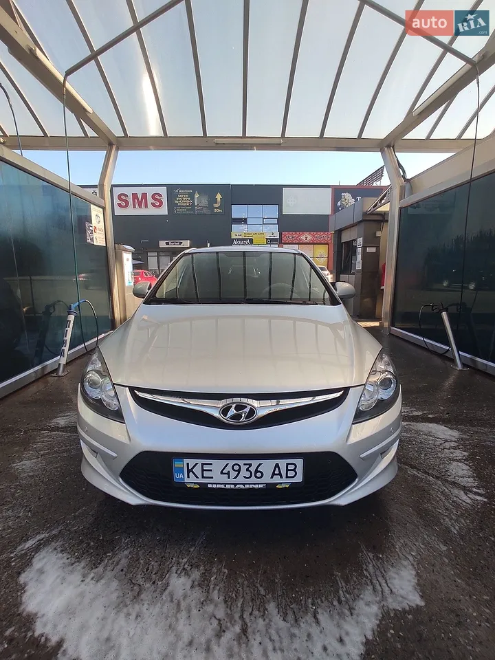 2010 Hyundai i30 - мініатюра 11