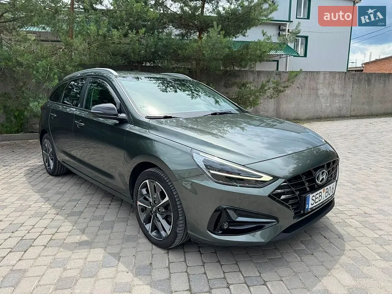 Hyundai i30 2021