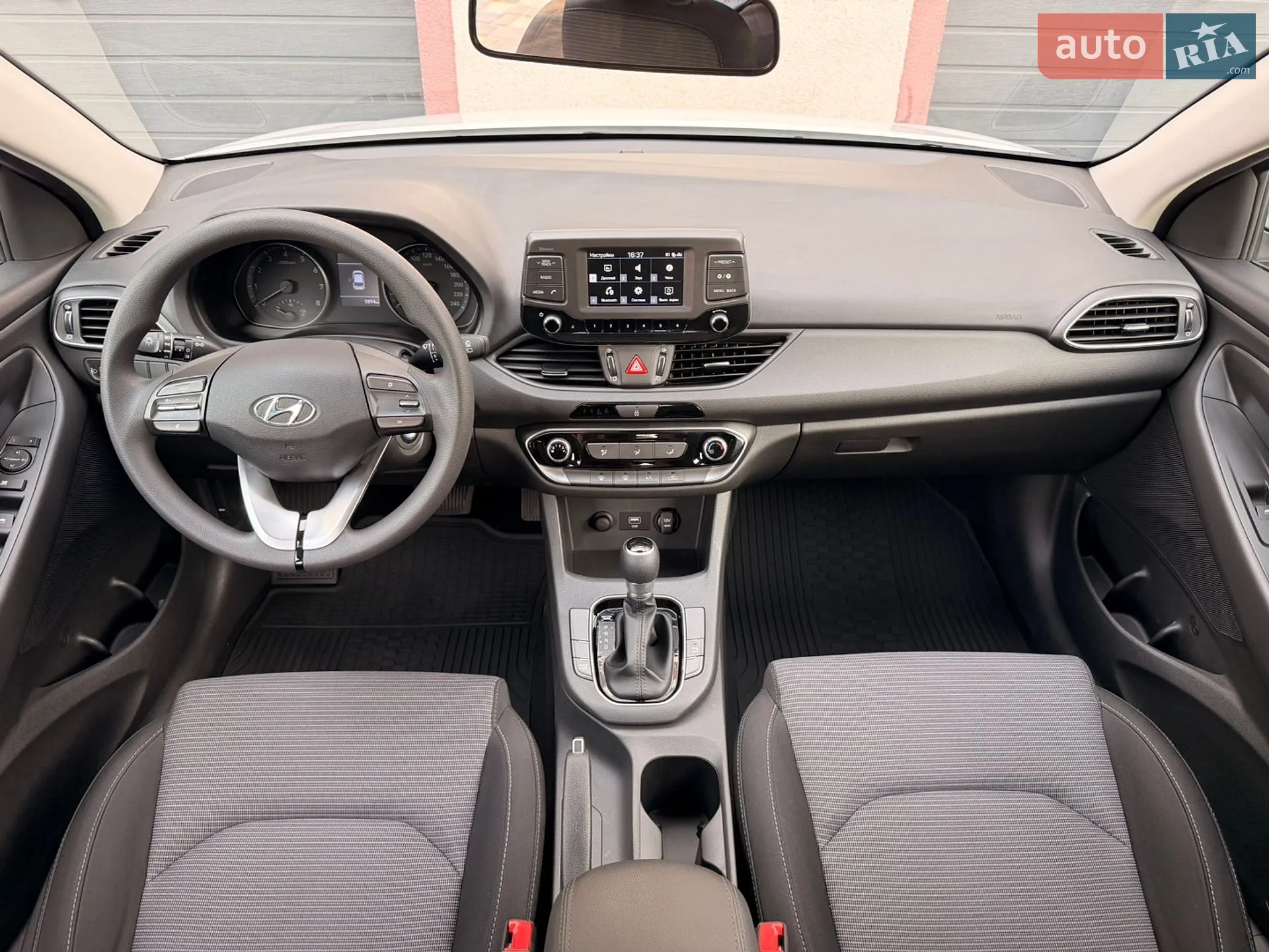 2022 Hyundai i30 - мініатюра 34
