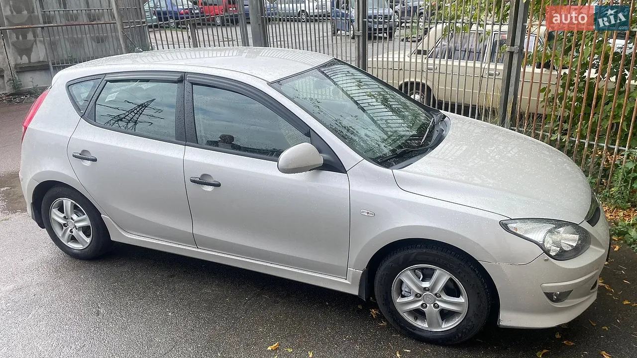 2011 Hyundai i30 - мініатюра 16