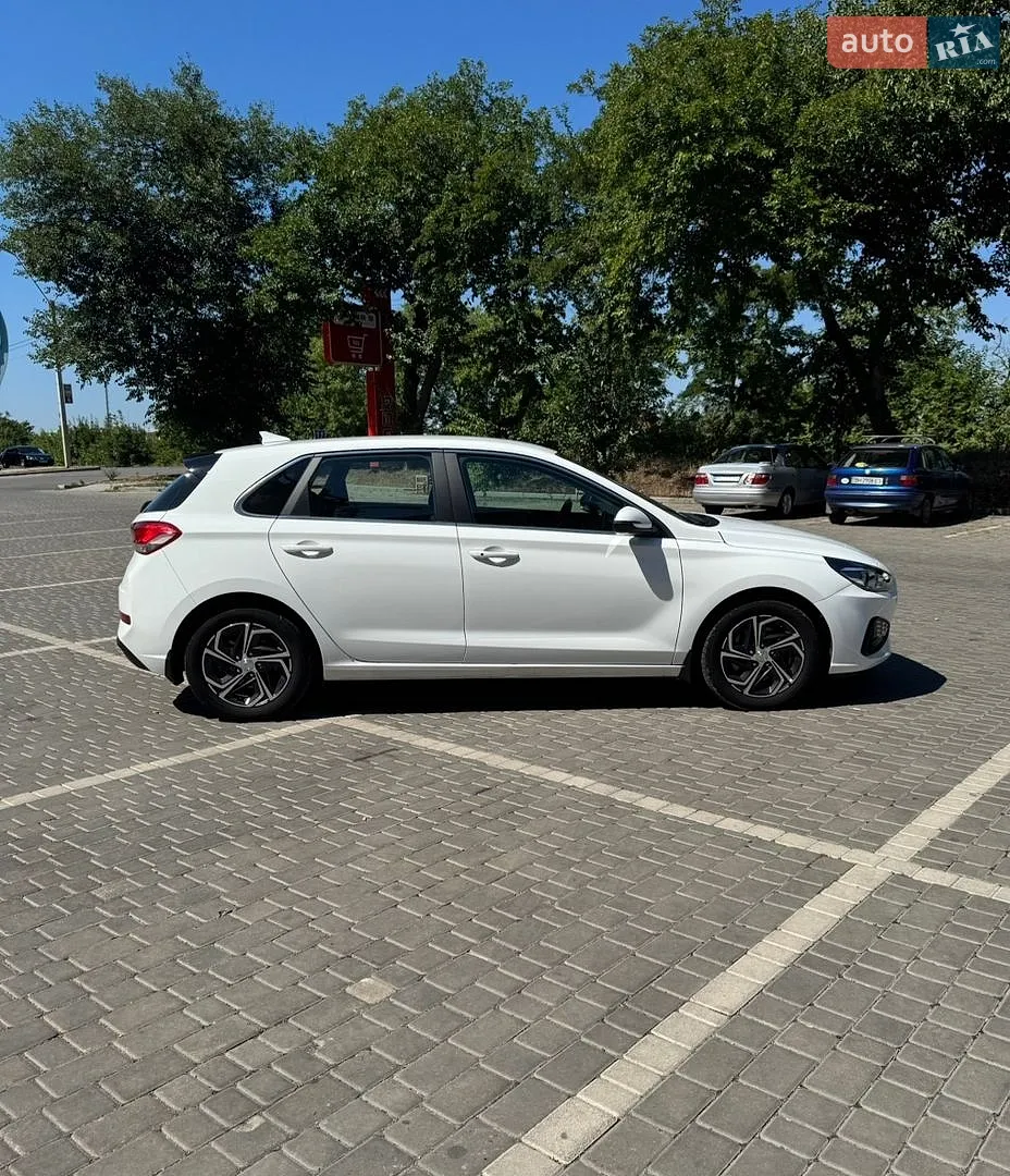 2021 Hyundai i30 - мініатюра 9