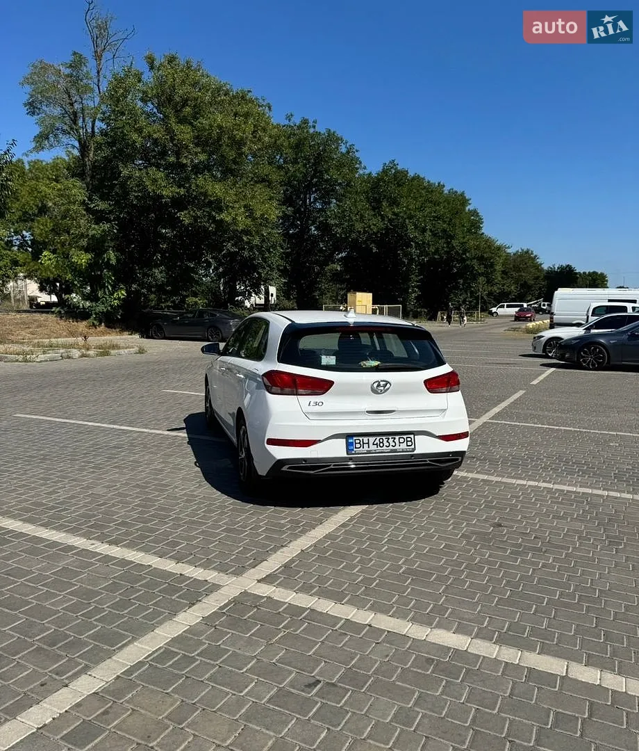 2021 Hyundai i30 - мініатюра 11