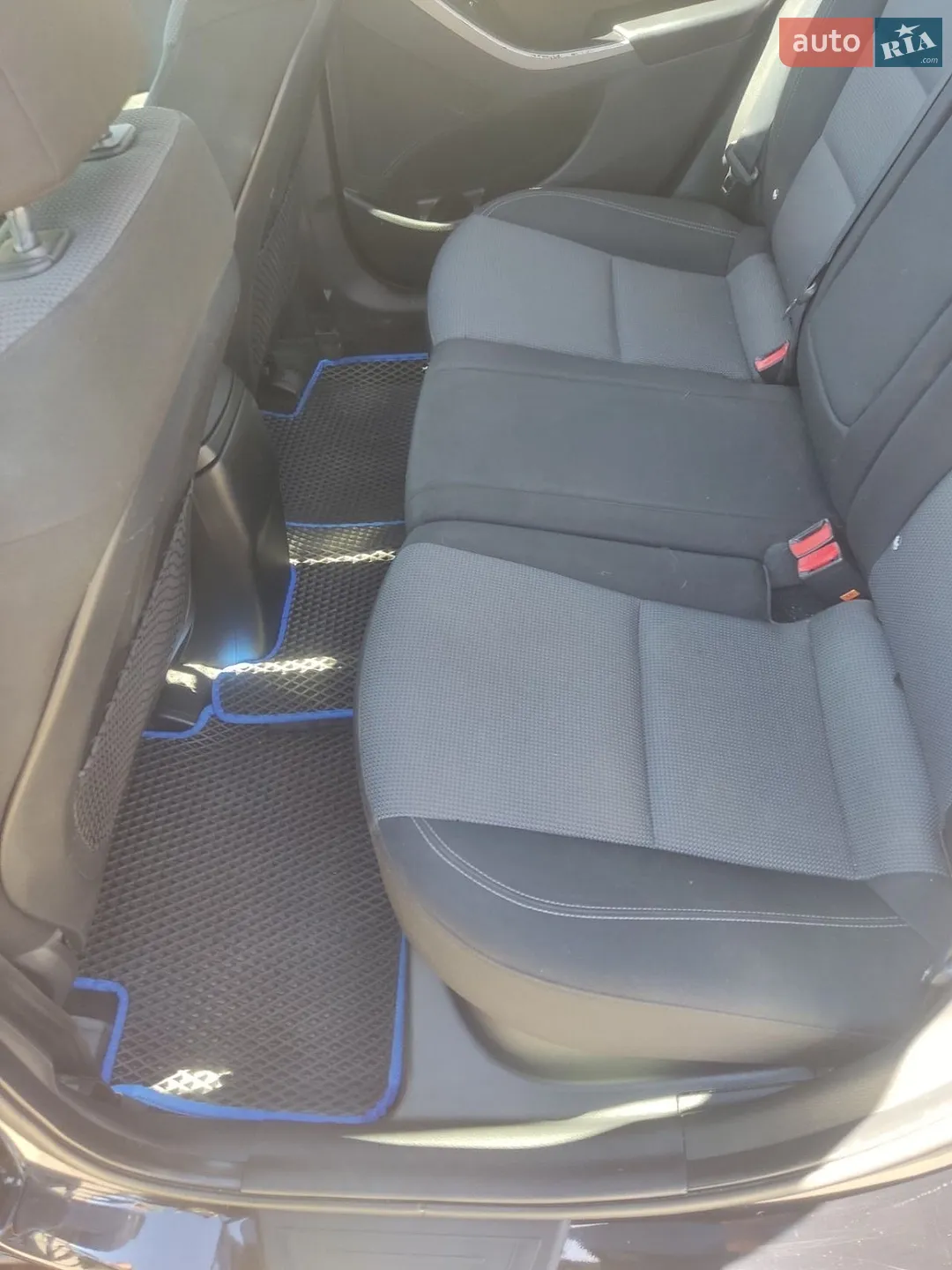 2015 Hyundai i30 - мініатюра 18