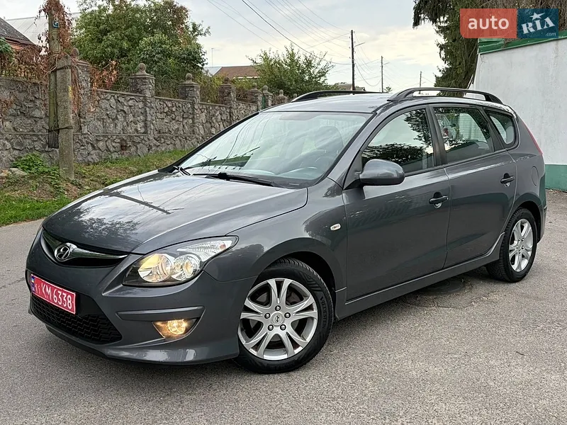 Hyundai i30 2011