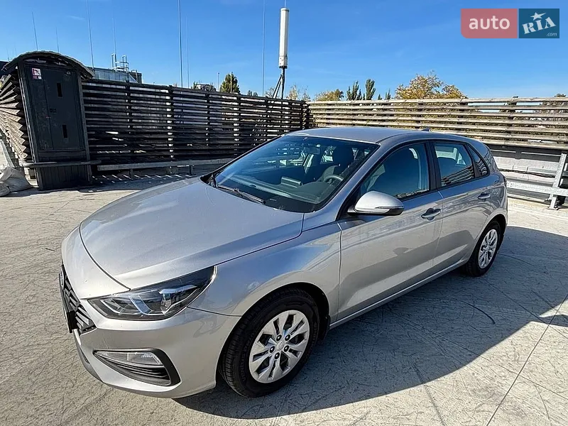 Hyundai i30