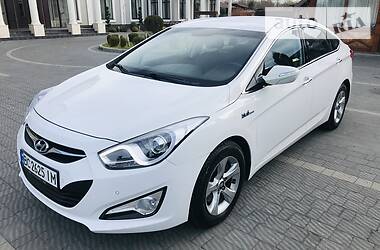 Седан Hyundai i40 2014 в Стрию