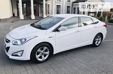 Седан Hyundai i40 2014 в Стрые