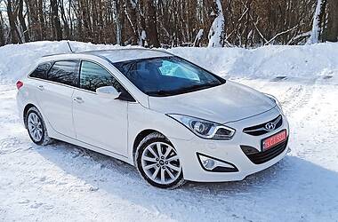 Універсал Hyundai i40 2014 в Чернігові