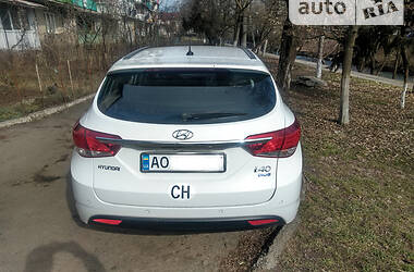 Универсал Hyundai i40 2012 в Иршаве