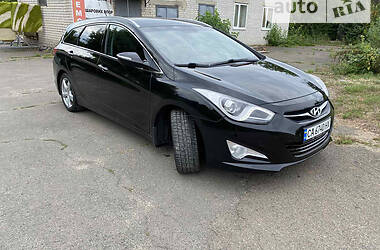 Универсал Hyundai i40 2011 в Киеве