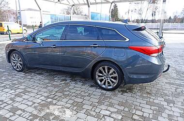 Седан Hyundai i40 2014 в Сарнах