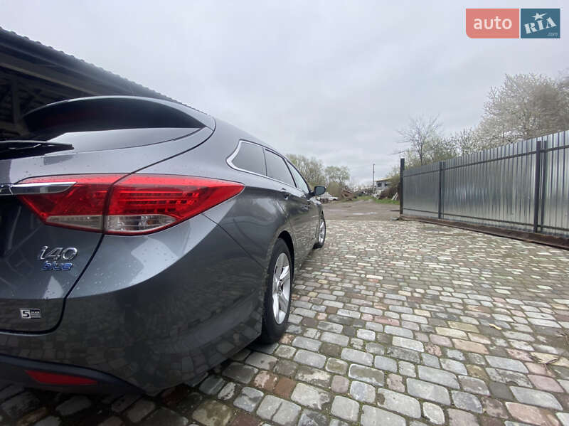Универсал Hyundai i40 2012 в Вижнице