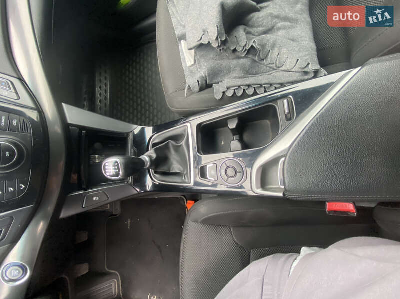 Универсал Hyundai i40 2012 в Вижнице