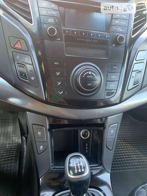 Седан Hyundai i40 2012 в Киеве