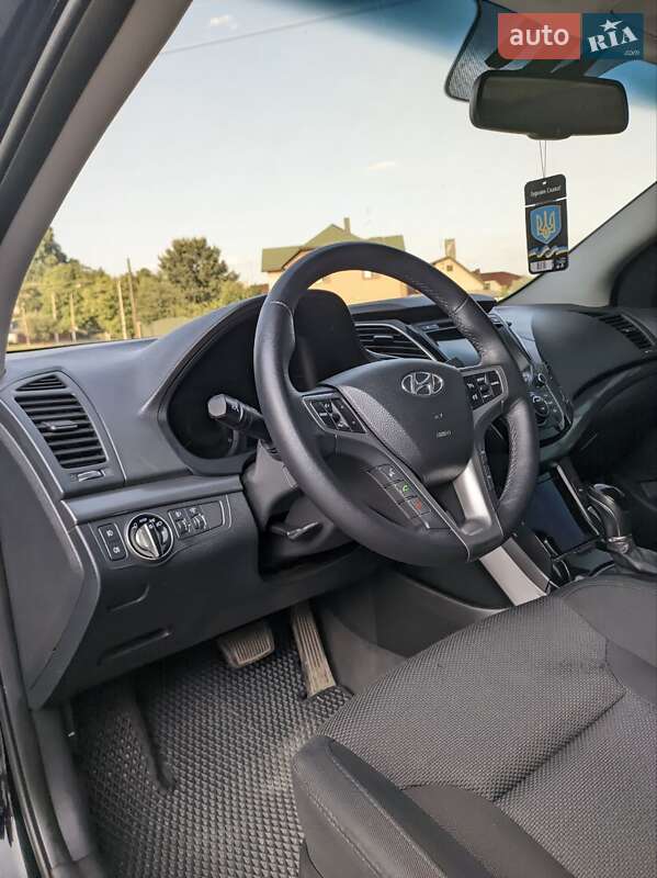 Универсал Hyundai i40 2011 в Дубно