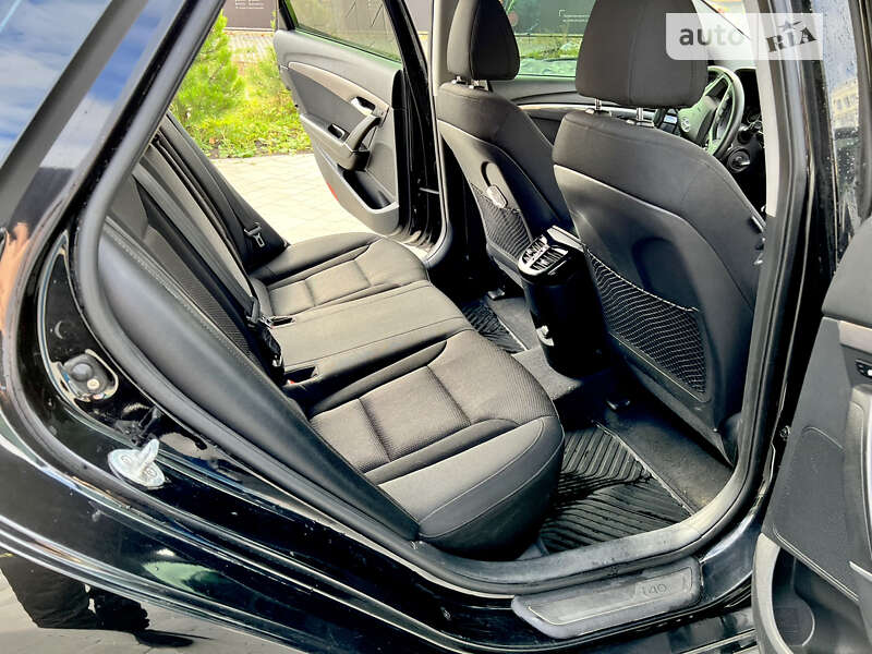 Универсал Hyundai i40 2011 в Хмельницком
