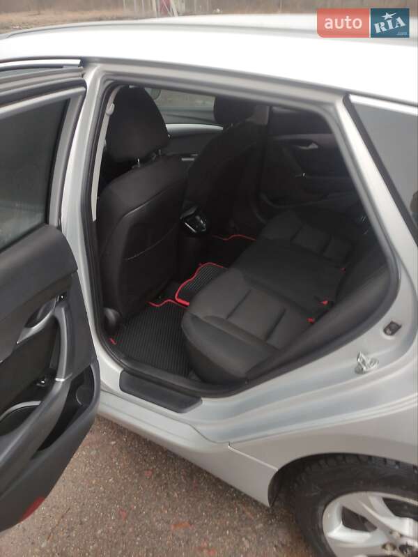 Универсал Hyundai i40 2011 в Нежине