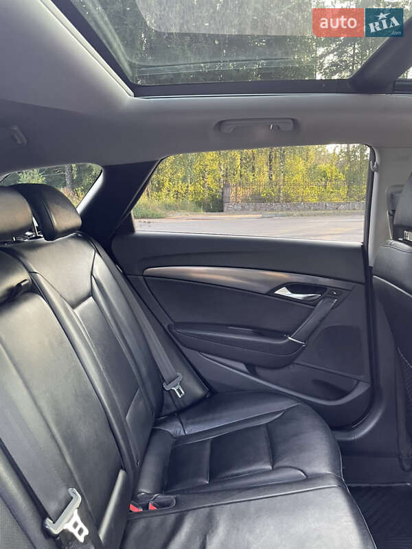 Универсал Hyundai i40 2011 в Маневичах