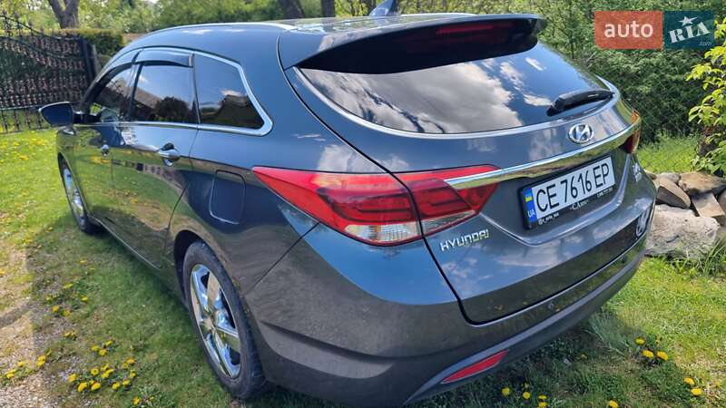 Универсал Hyundai i40 2015 в Черновцах