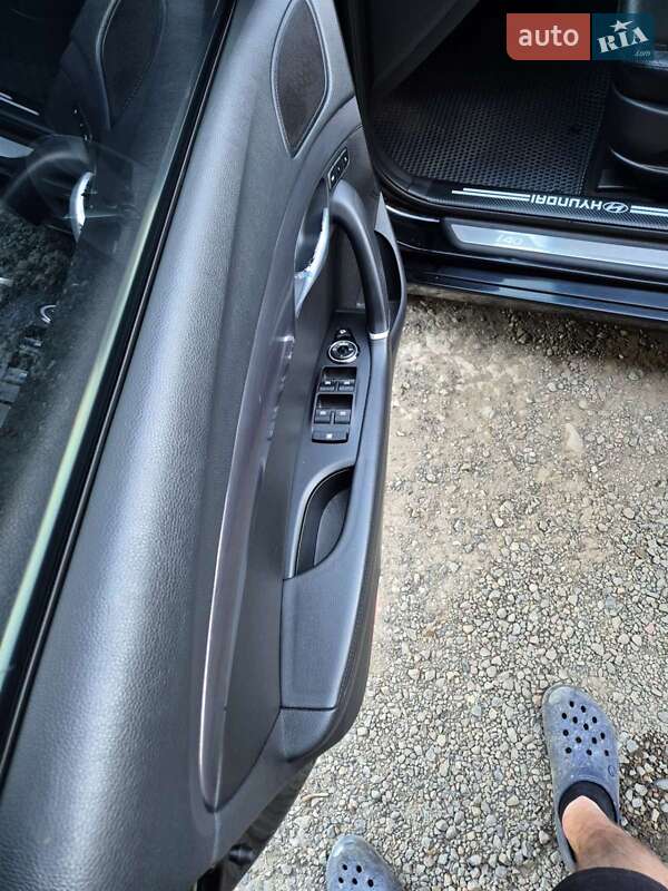 Універсал Hyundai i40 2011 в Кривому Розі