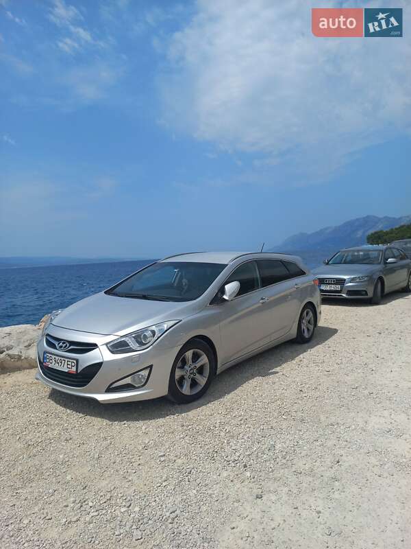 Универсал Hyundai i40 2012 в Ковеле