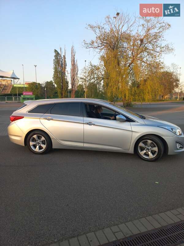 Универсал Hyundai i40 2012 в Ковеле