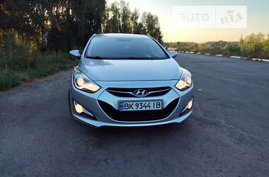 Седан Hyundai i40 2012 в Ніжині