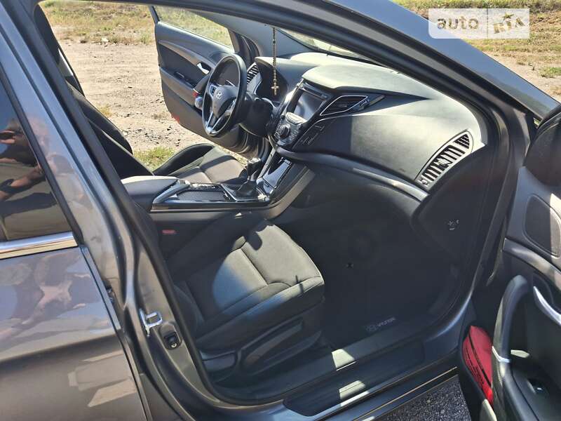 Универсал Hyundai i40 2013 в Виннице