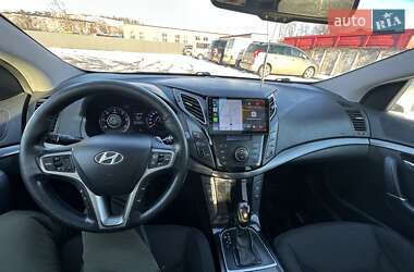 Универсал Hyundai i40 2011 в Нововолынске