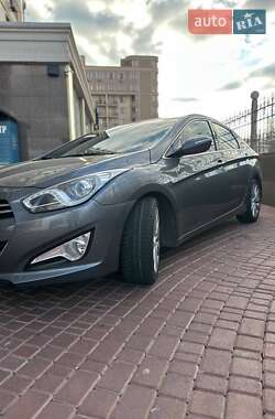 Седан Hyundai i40 2013 в Одесі