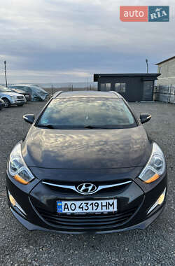 Універсал Hyundai i40 2011 в Хусті