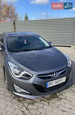 Универсал Hyundai i40 2011 в 