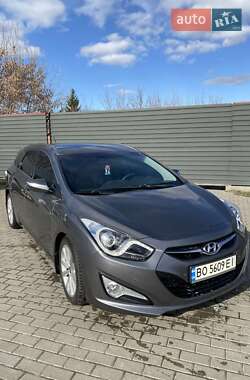 Универсал Hyundai i40 2011 в 