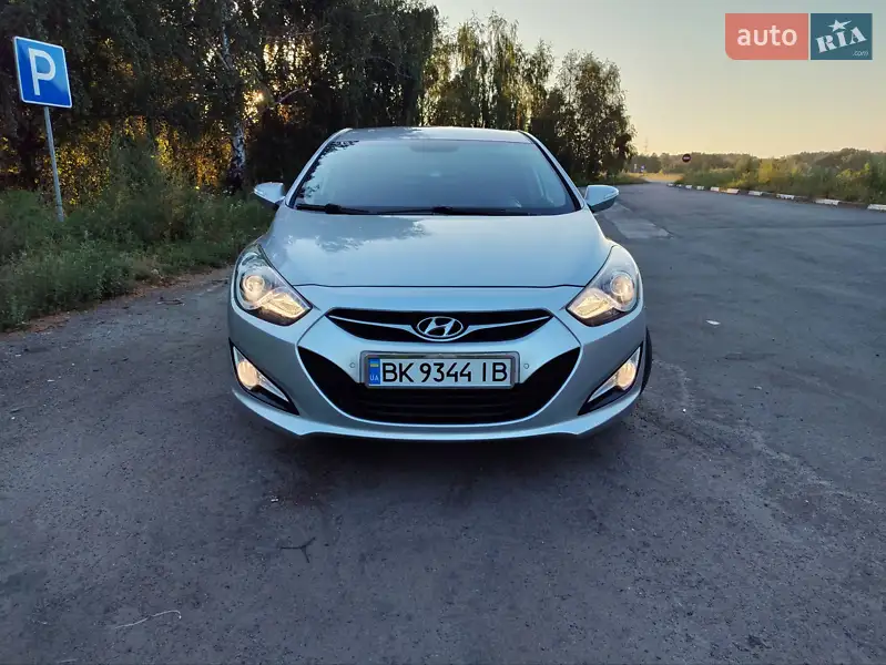 Седан Hyundai i40 2012 в 