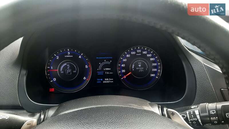 Универсал Hyundai i40 2012 в Запорожье